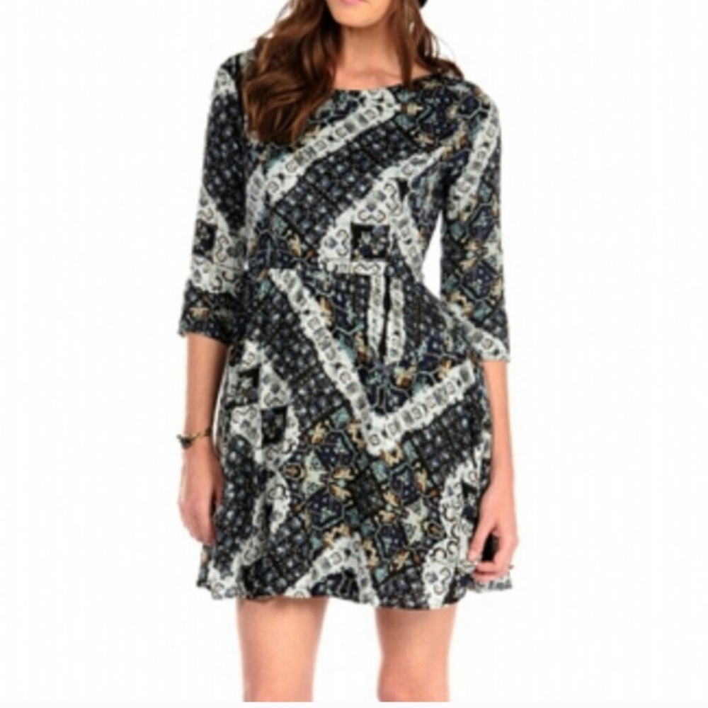 MAJOR ISO!!! Lush Wasteland Dress